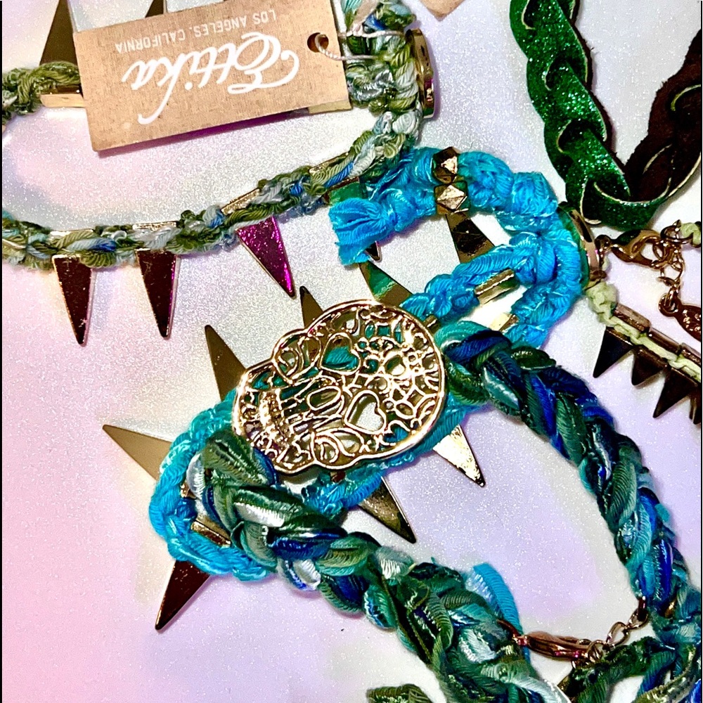 NWT- VTG Ettika Spiky, Braided, Gold Skull Pendant Stackable Bracelet Set